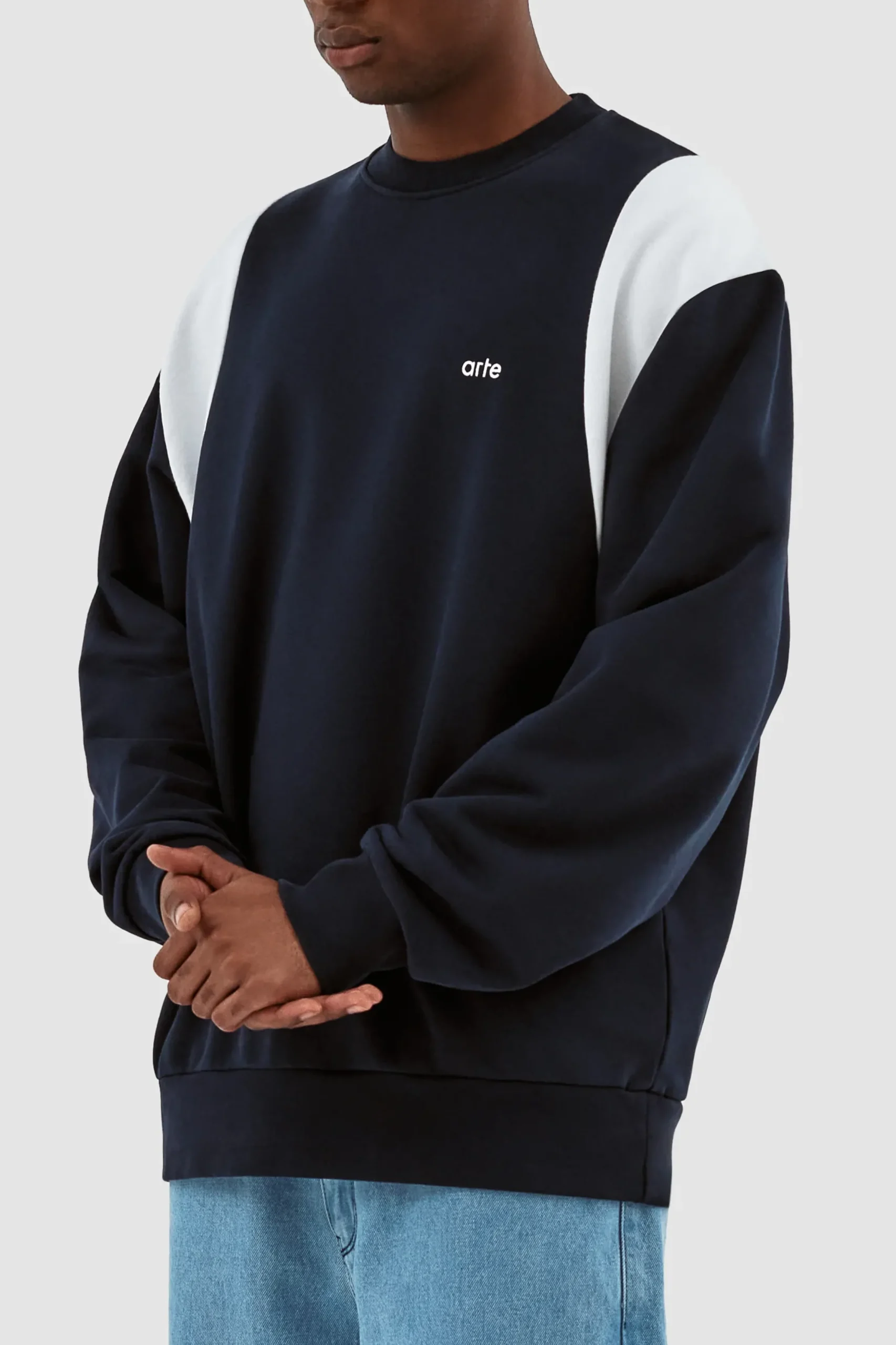 Charles Crewneck|Arte Antwerp Sale
