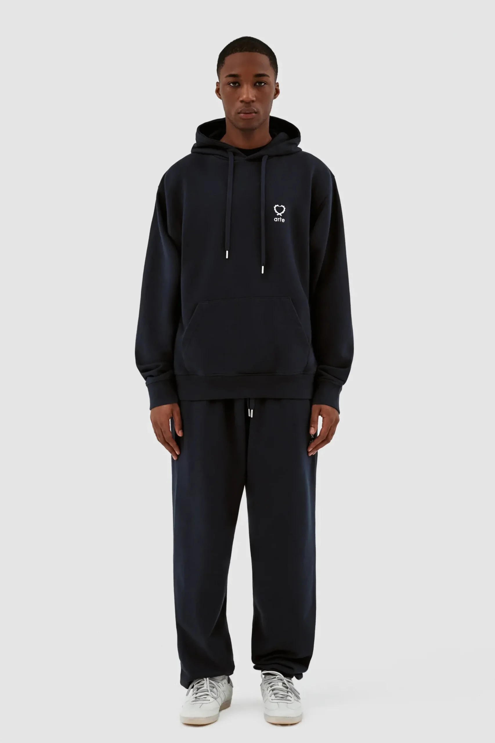 Hank Small Heart Hoodie|Arte Antwerp New