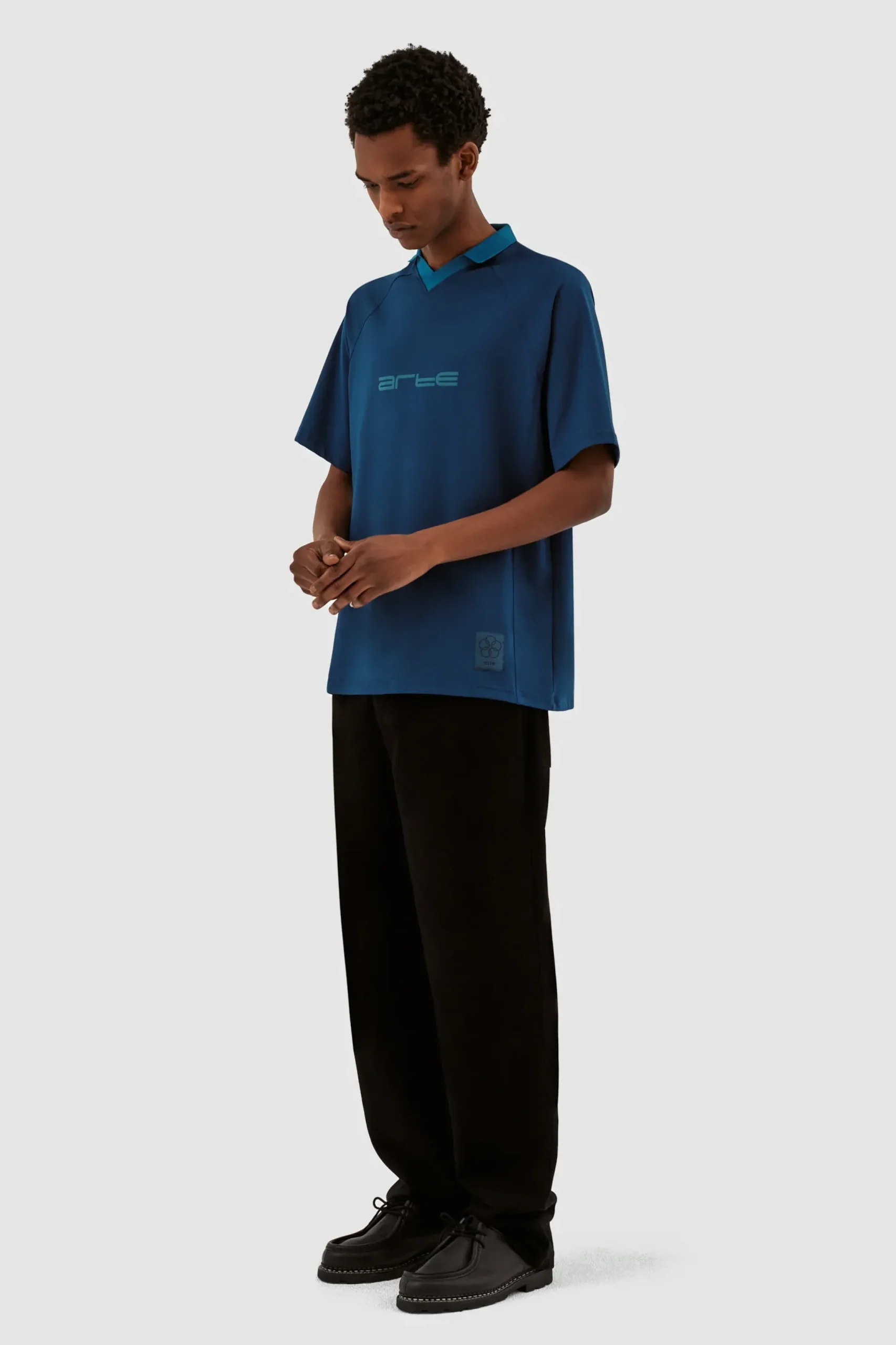 Taylor Collar T-shirt|Arte Antwerp Online