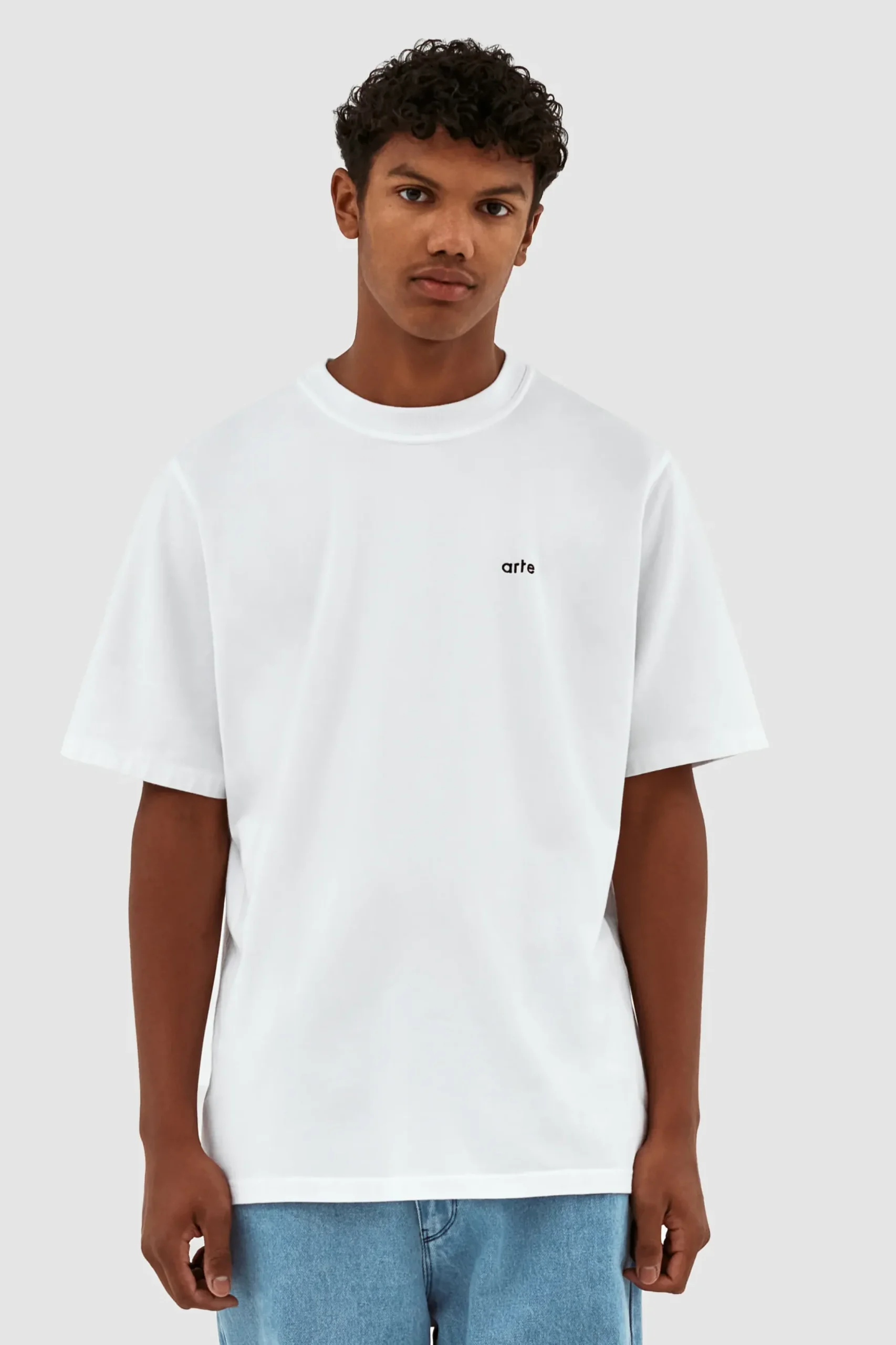 Teo Back Hearts T-shirt|Arte Antwerp New